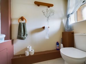 Cloakroom- click for photo gallery